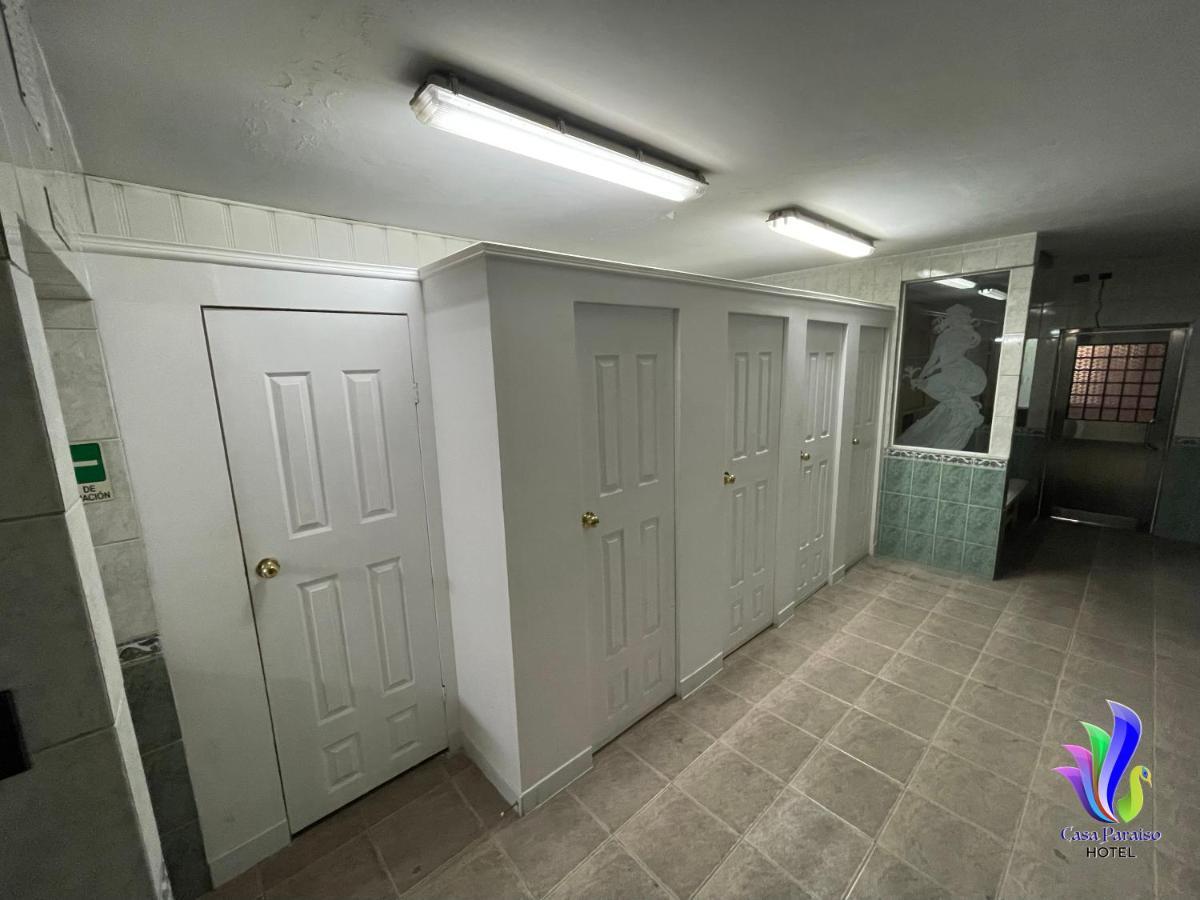 Twin Room,1548432142:JPEG